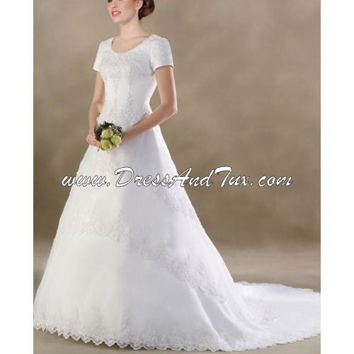 lace sleeve wedding dress